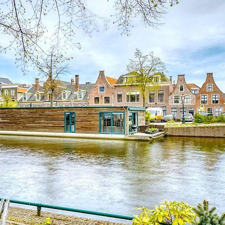 Beautiful Houseboat In The Centre Of Leiden เลเดน ภายนอก รูปภาพ